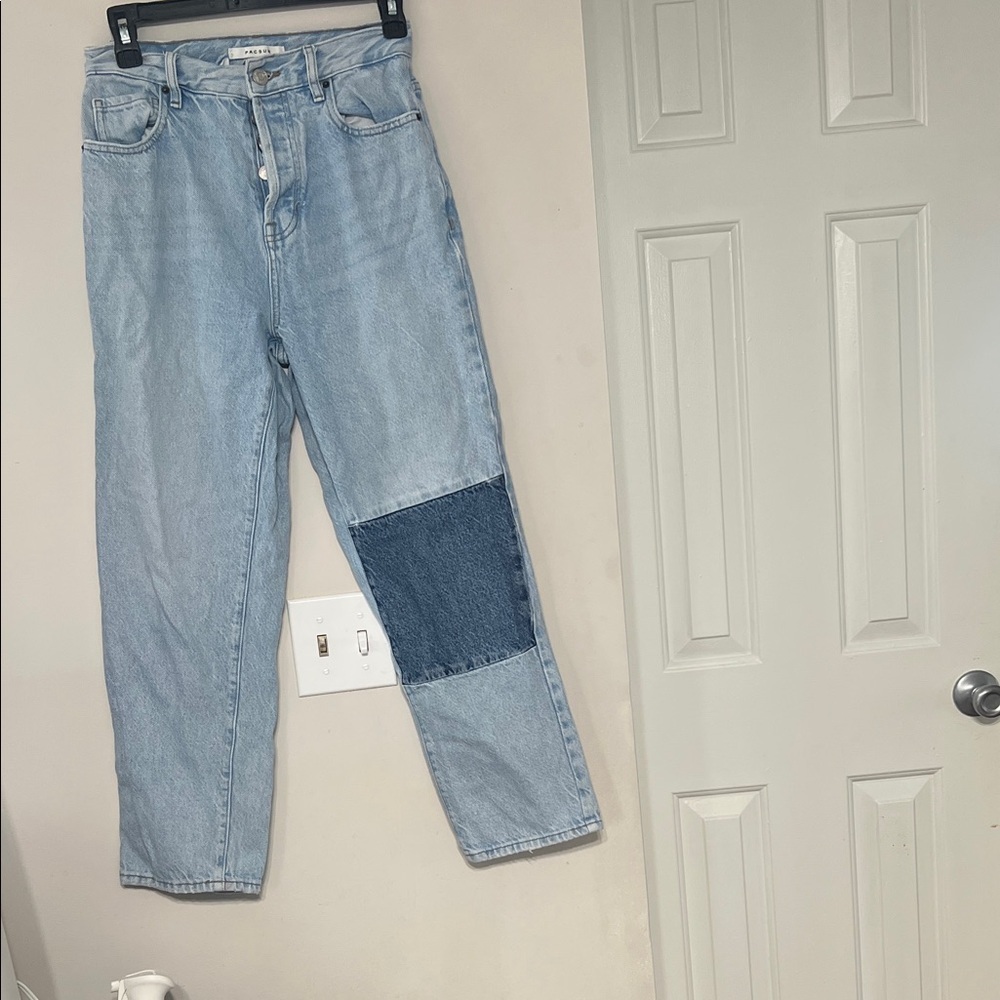 PacSun Light Blue Jeans with Dark Blue Patch - Picture 3 of 6